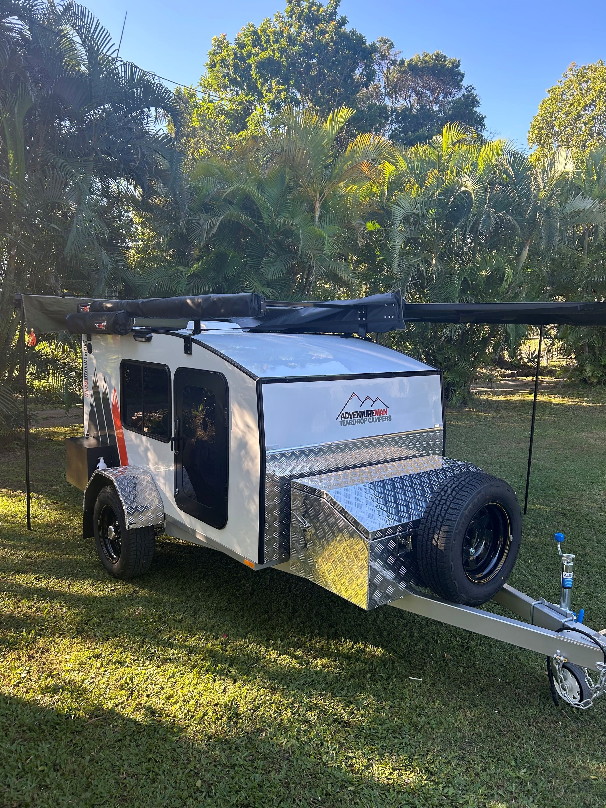 AdventureMan Teardrop Campers High Country