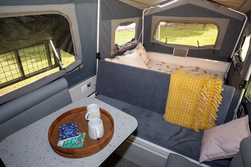 Austrack Campers Savannah-X Rear Slide photo 6 of 9