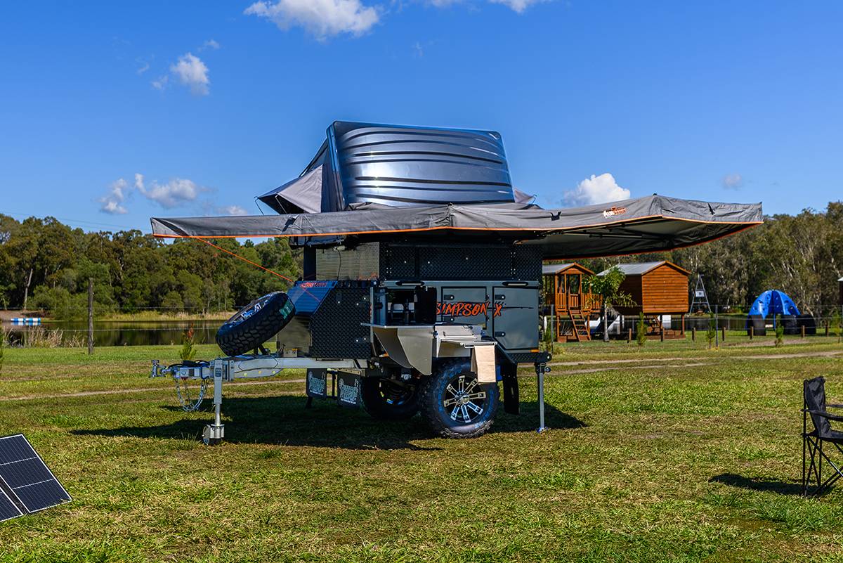 Austrack Campers Simpson X Rooftop Tent photo 2 of 9