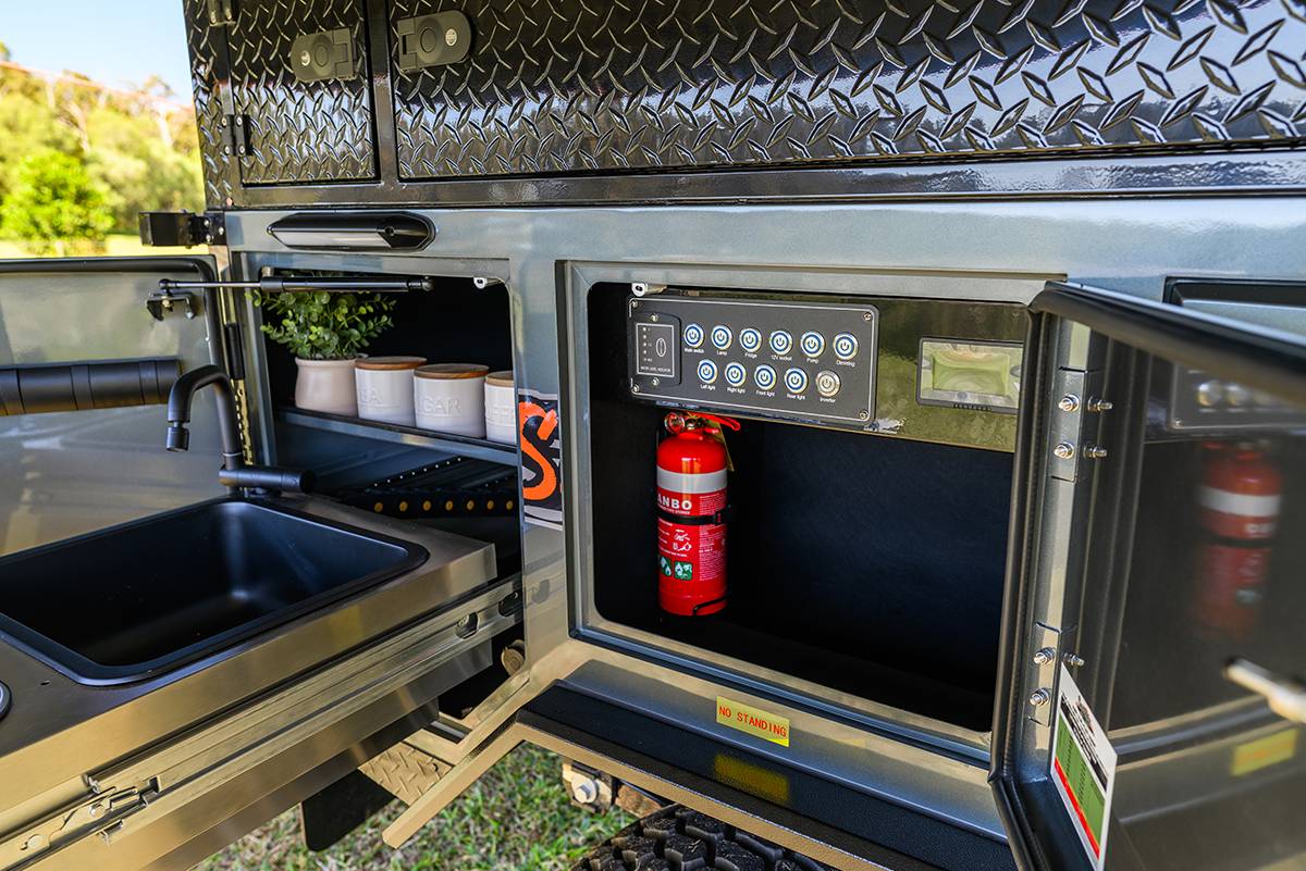 Austrack Campers Simpson X Rooftop Tent photo 6 of 9