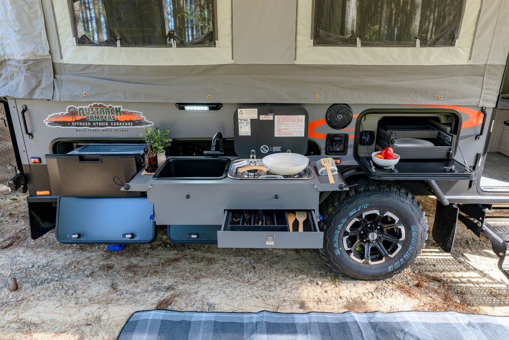 Austrack Campers Stockton X7 photo 2 of 8