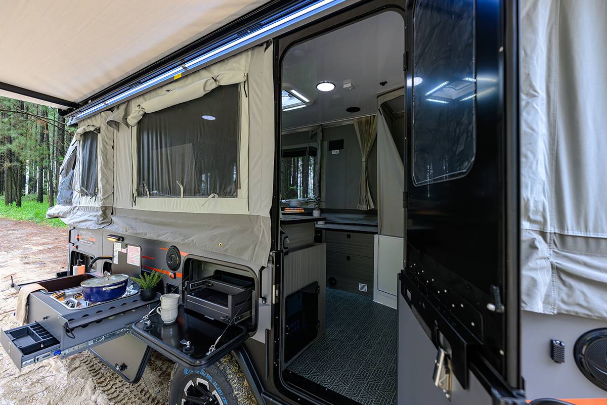 Austrack Campers Stockton XE photo 3 of 9