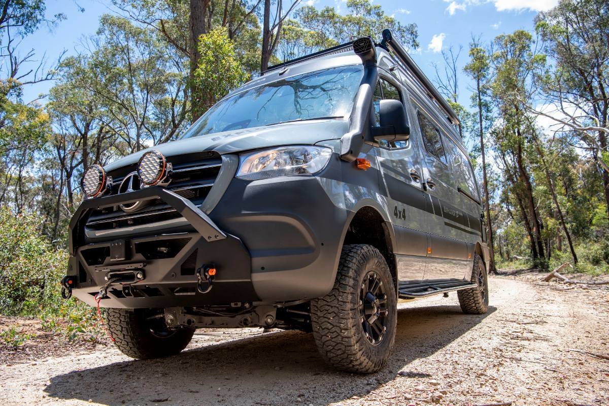 Avida Explorer LX 4x4 photo 1 of 5