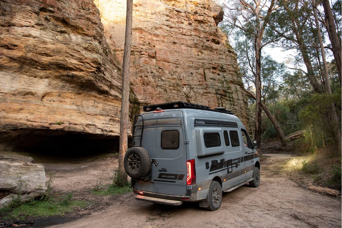 Avida Explorer LX 4x4 photo 2 of 5