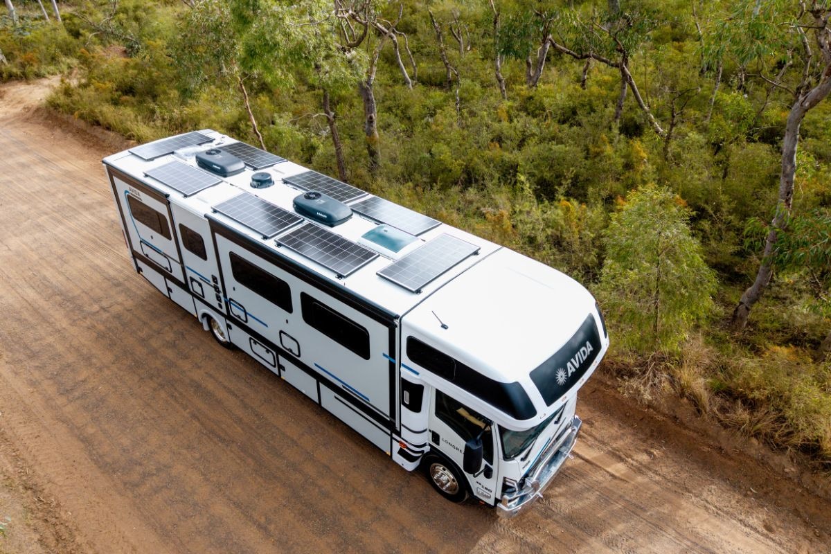 Avida Longreach LX photo 2 of 6