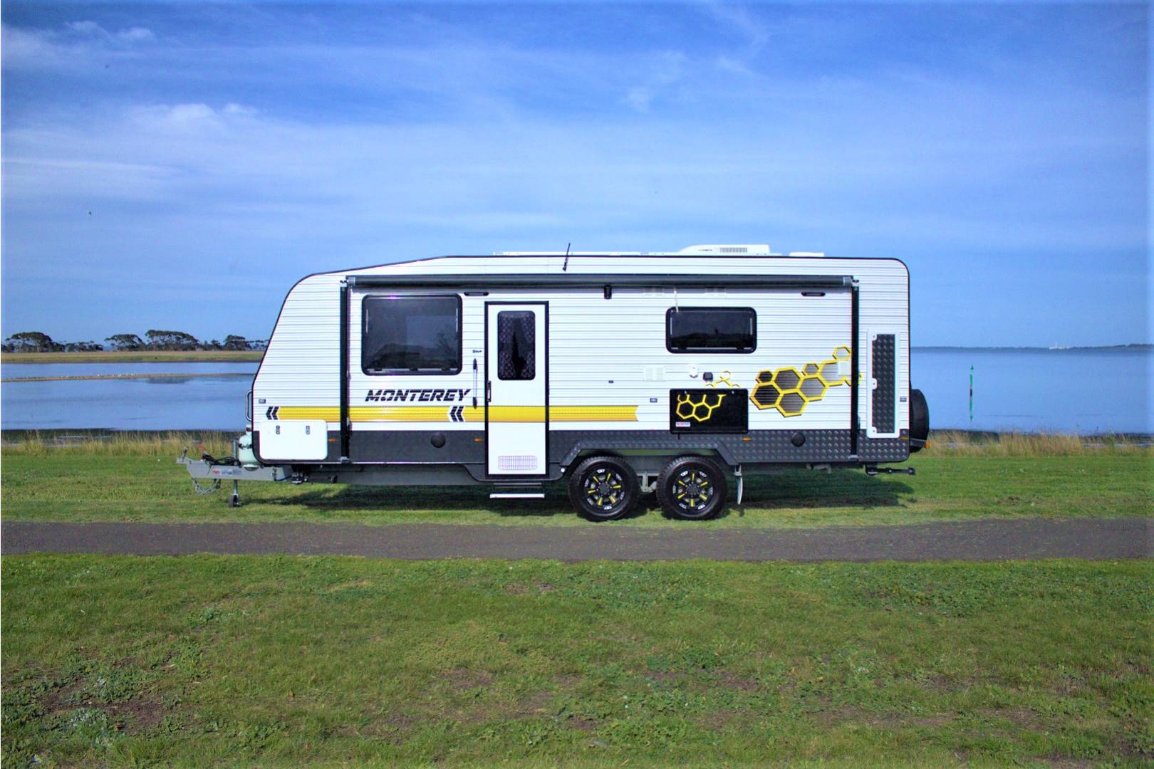 Blue Sky Caravans Monterey photo 1 of 11
