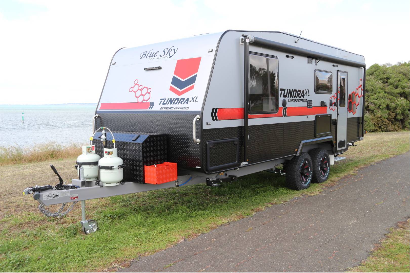 Blue Sky Caravans Tundra XL photo 12 of 20