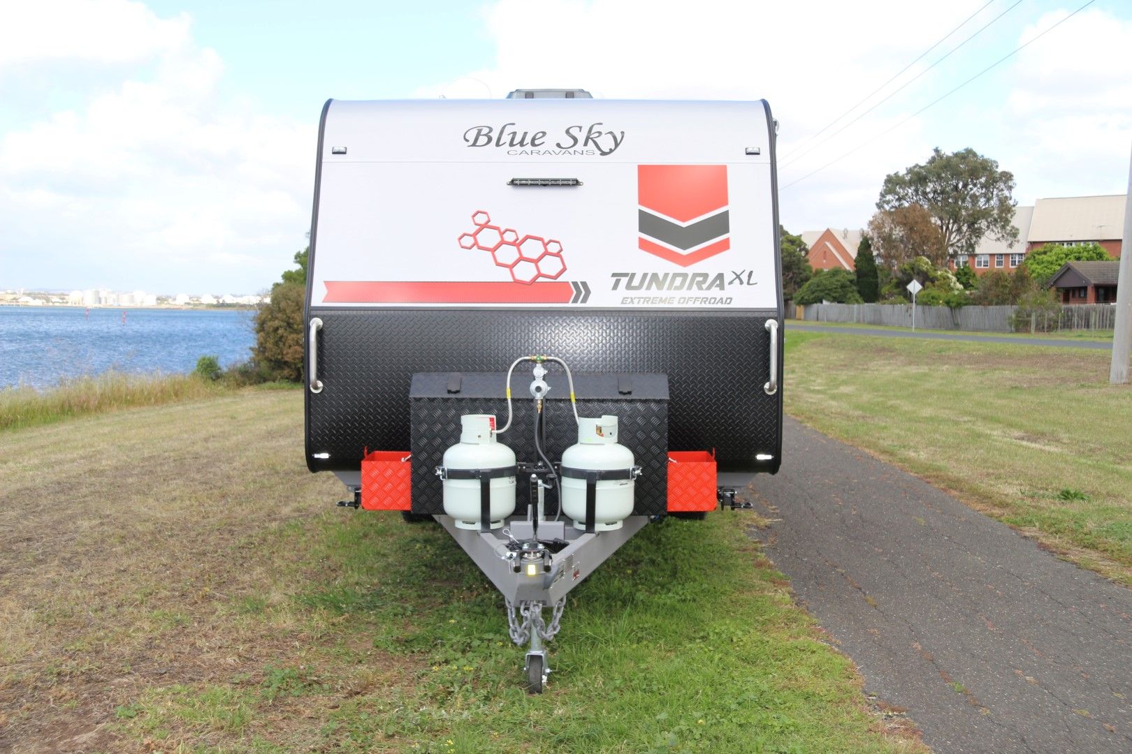 Blue Sky Caravans Tundra XL photo 9 of 20