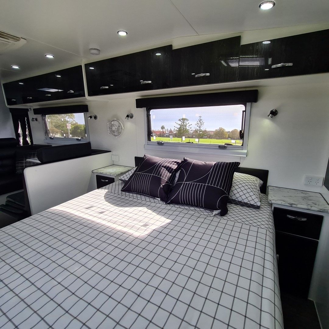 Blue Sky Caravans Tuscany photo 10 of 15