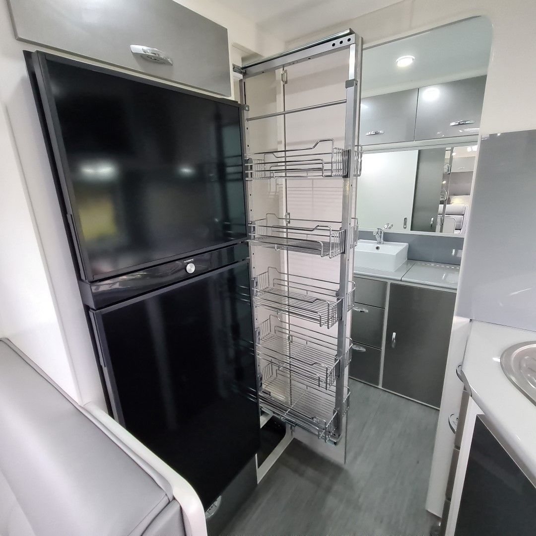 Blue Sky Caravans Viento photo 14 of 16