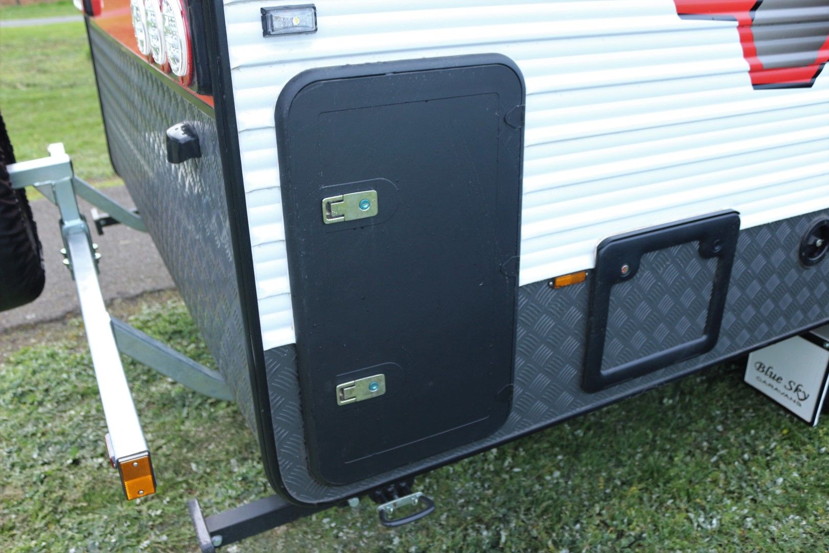 Blue Sky Caravans Viento photo 8 of 16