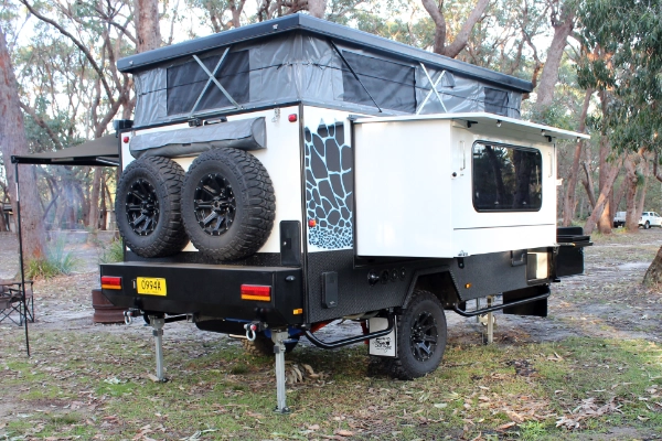 Blue Tongue Campers XH13L