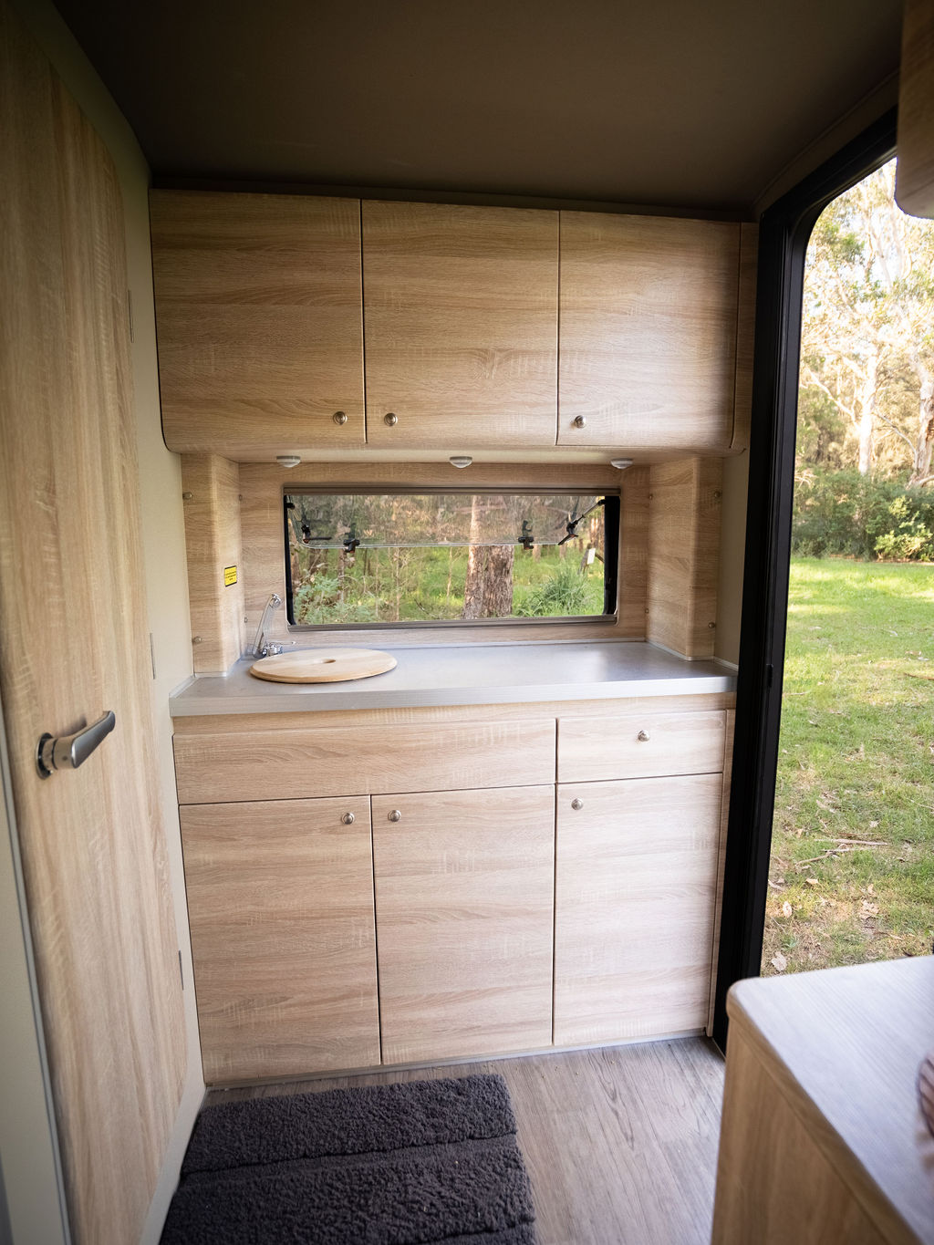 CARLIGHT Carpento 310 photo 6 of 9