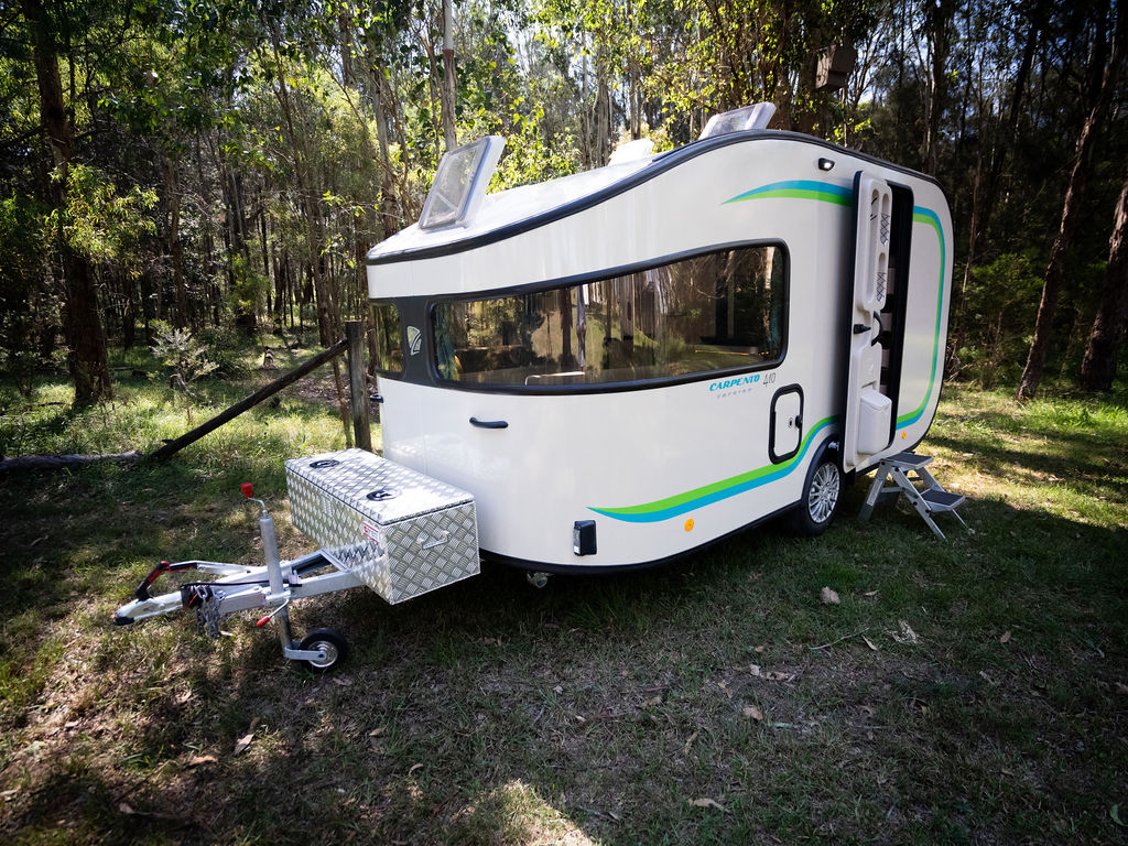 CARLIGHT Carpento 410