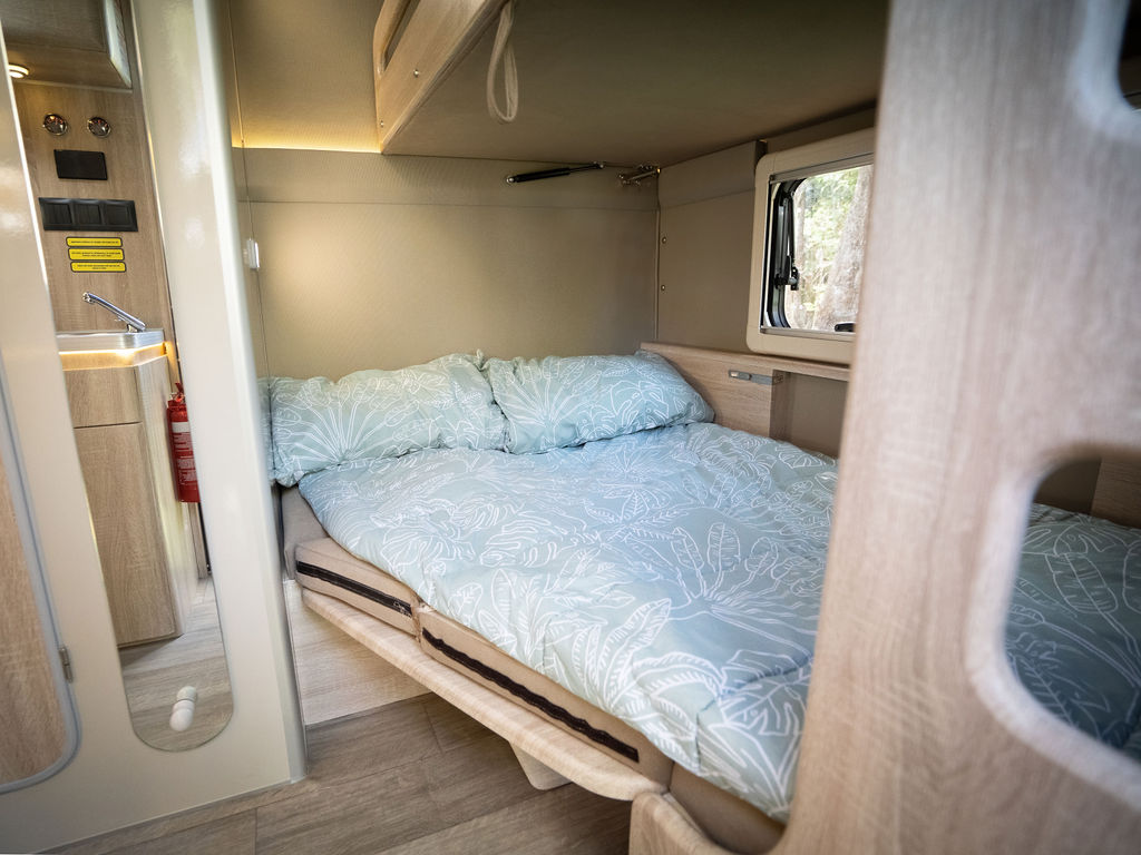 CARLIGHT Carpento 410 photo 7 of 11