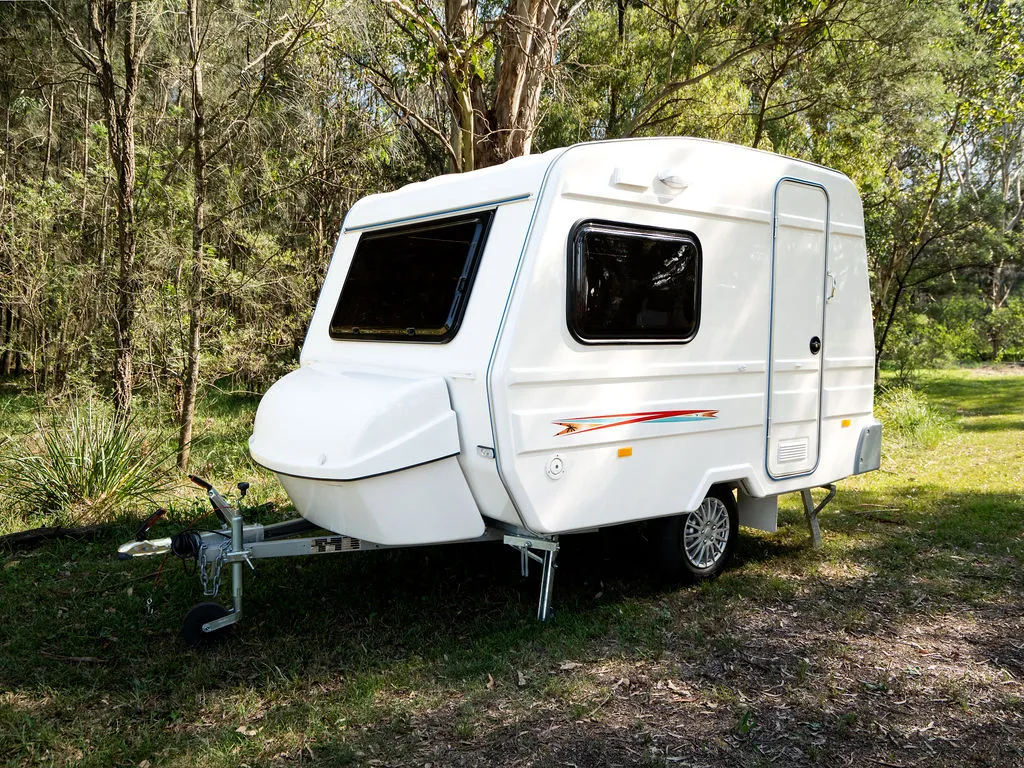 CARLIGHT Euro Hobby 3 Berth