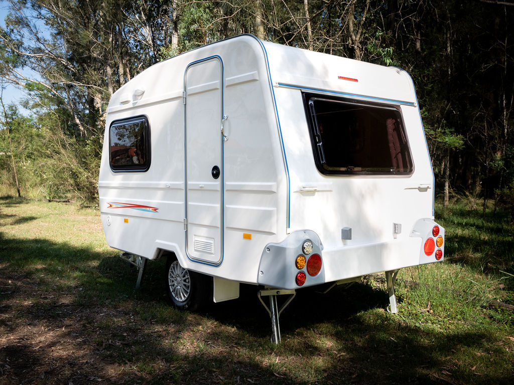 CARLIGHT Euro Hobby 3 Berth photo 1 of 10