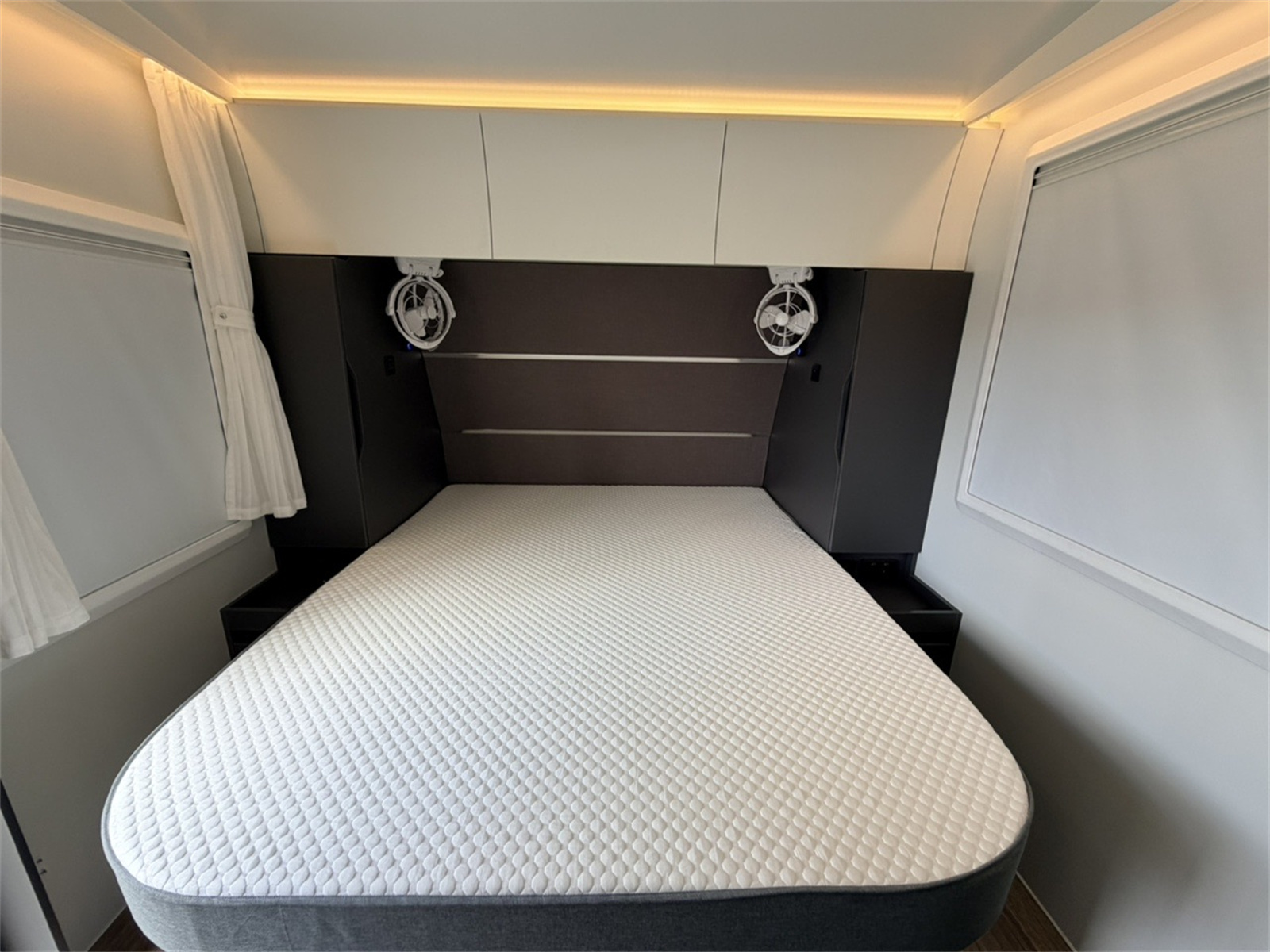 Century Caravans Venus 19 Off Road photo 4 of 7