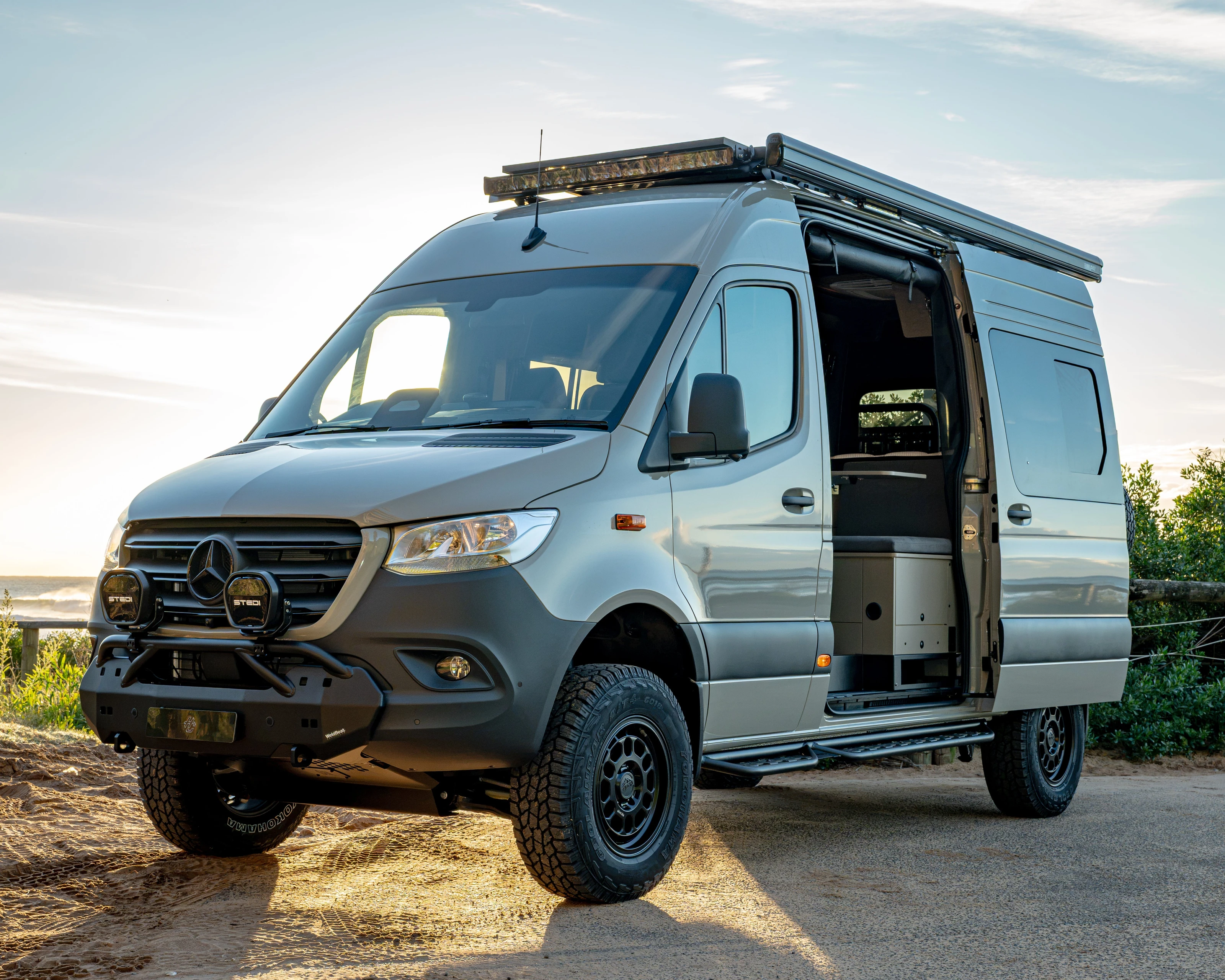 Contour Campers Sprinter MWB/144 Apex