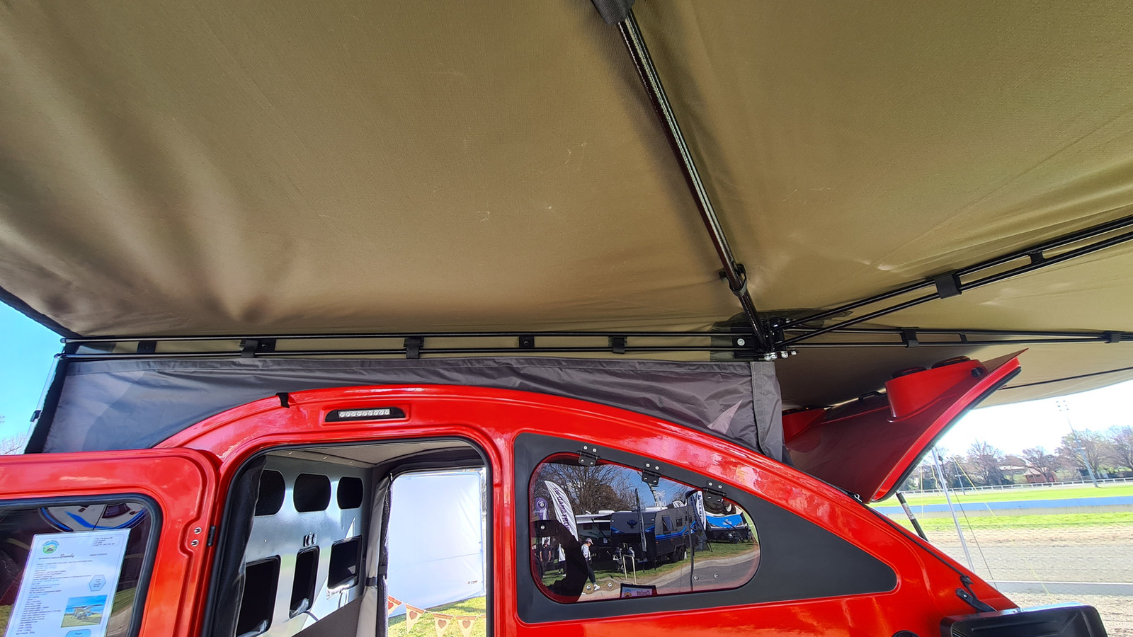 Cruizy Campers Vagabond Brumby photo 10 of 10