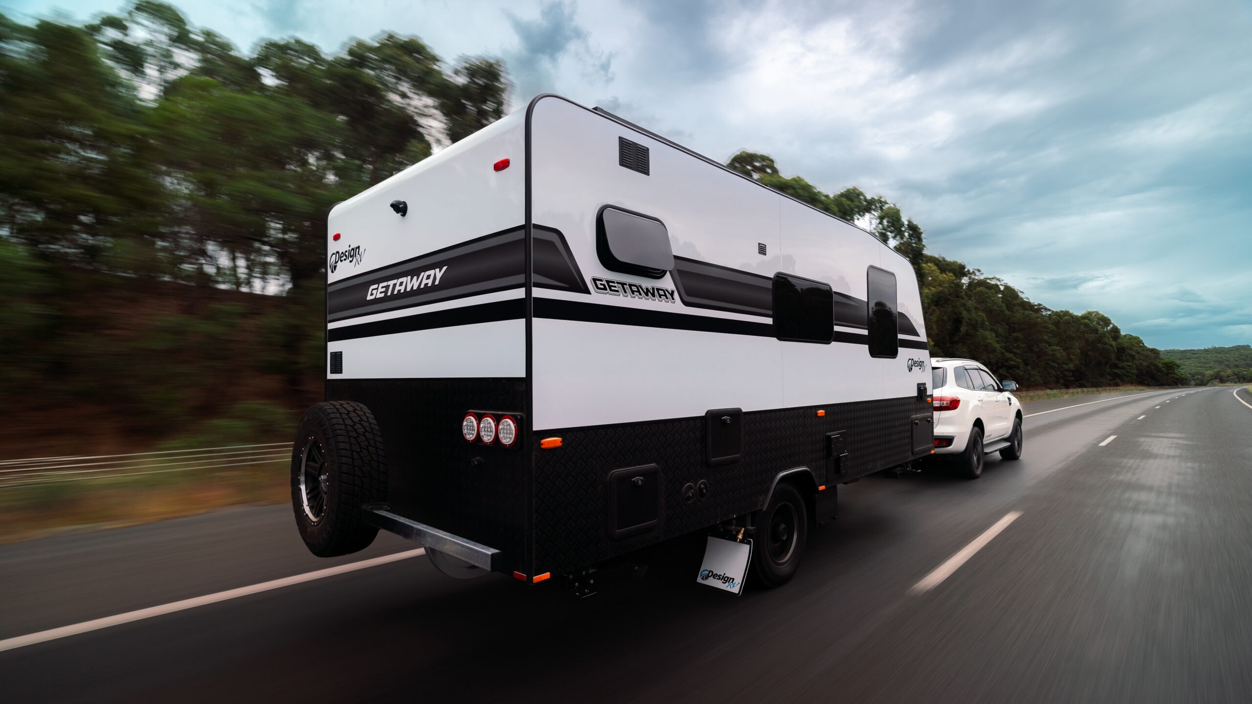 Design RV Getaway photo 3 of 9