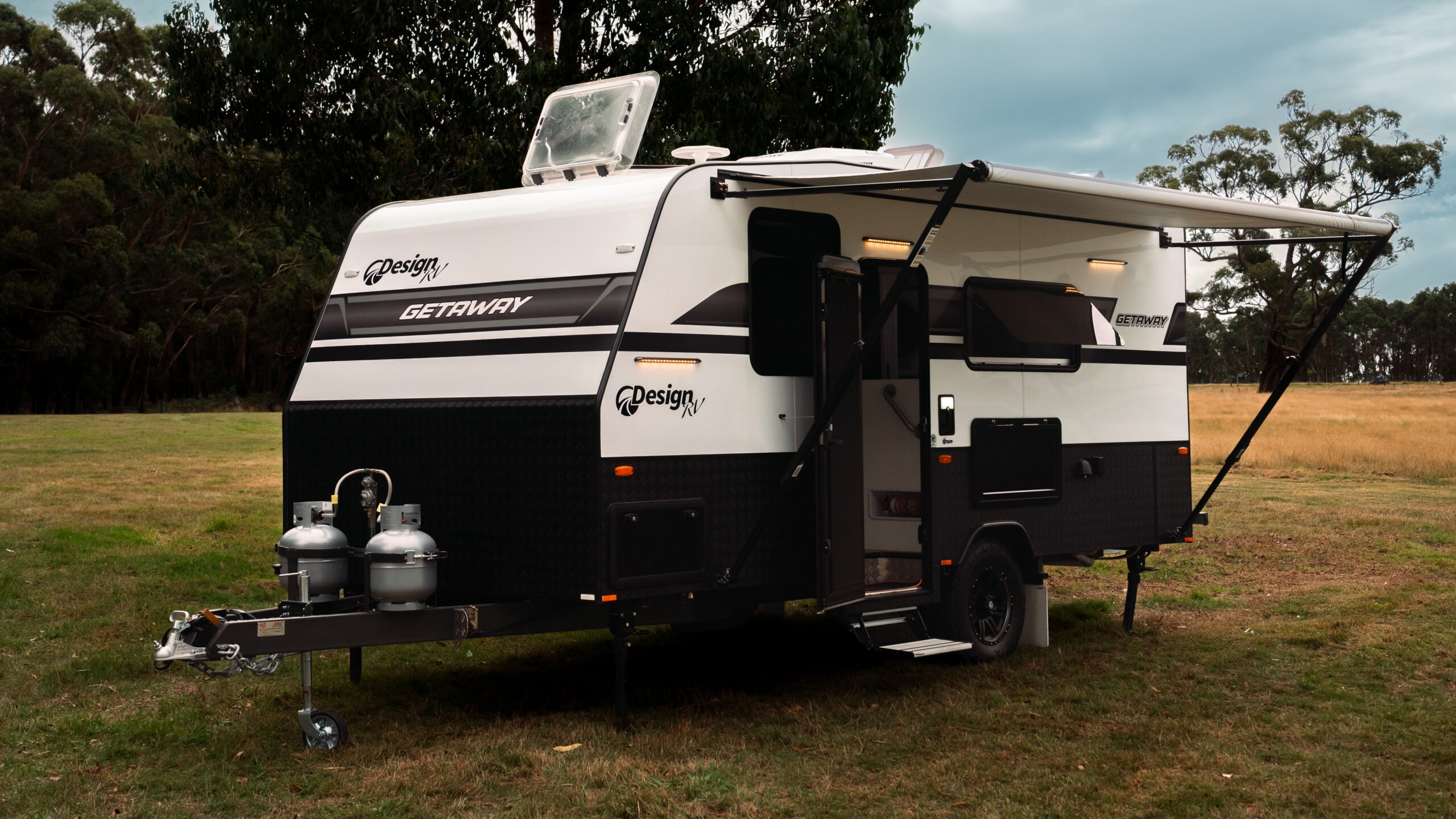 Design RV Getaway
