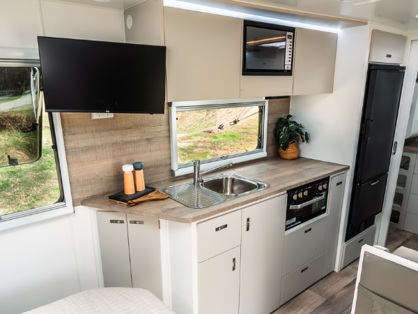 Design RV Getaway photo 7 of 9