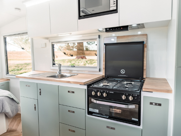 Design RV Odyssey photo 11 of 12