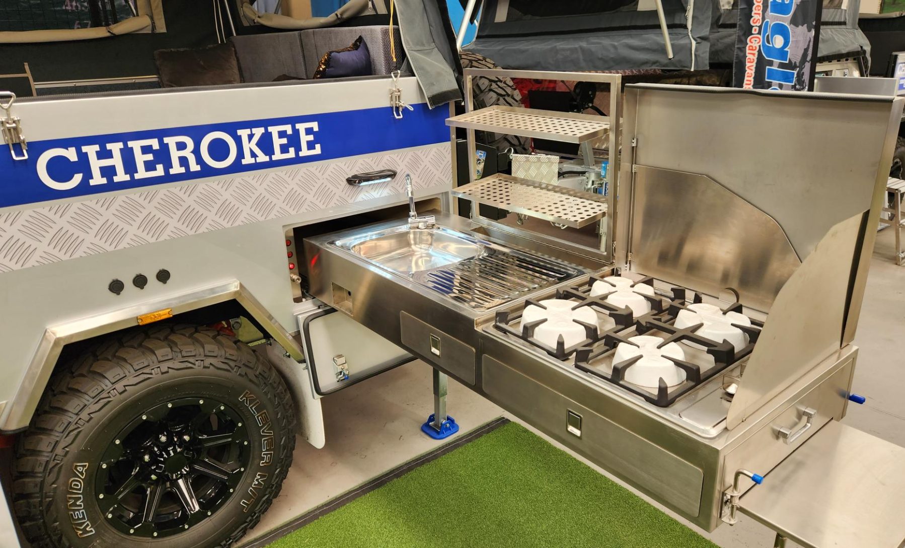 Eagle Camper Trailers Cherokee photo 3 of 5