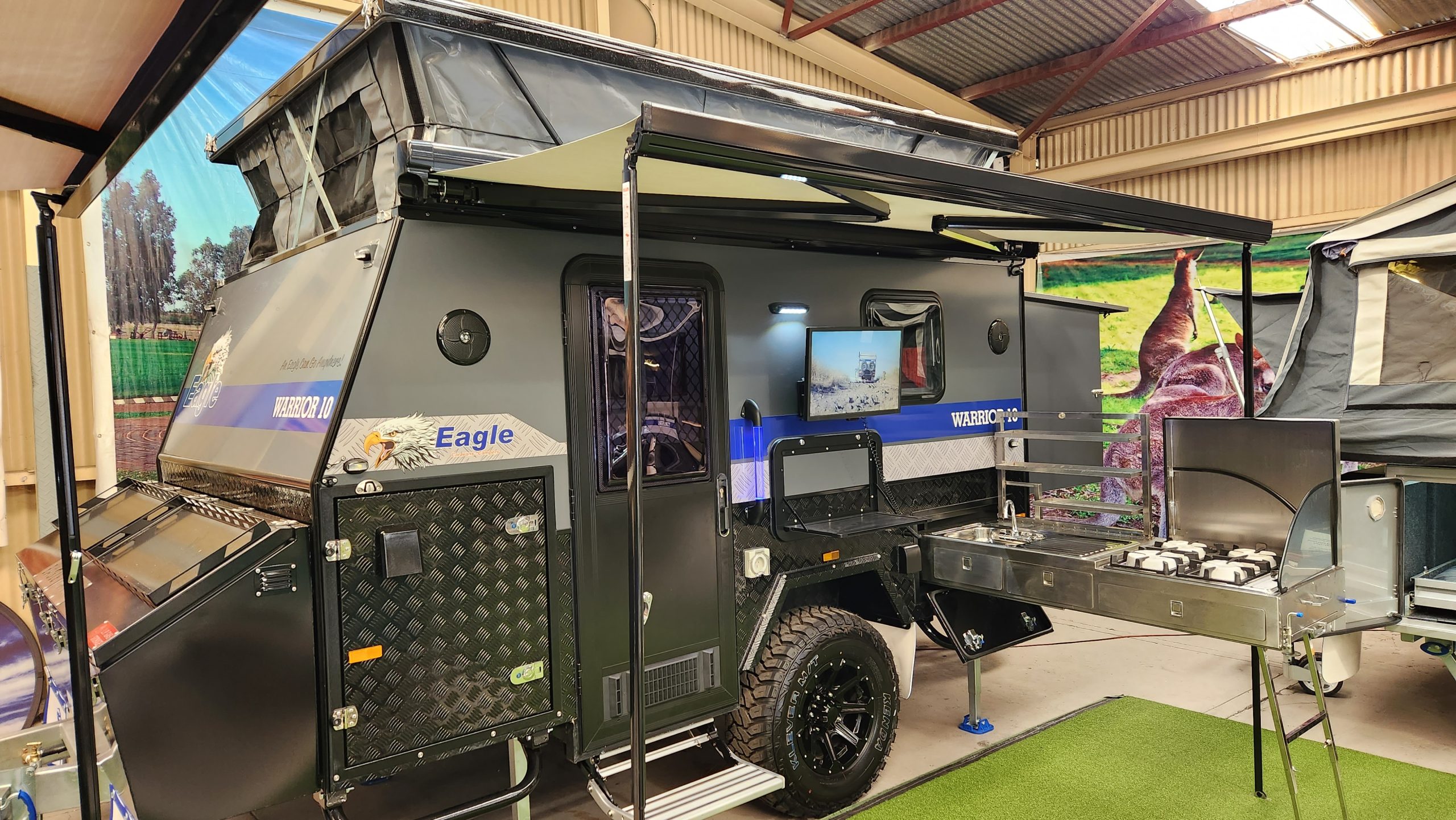 Eagle Camper Trailers Warrior 10