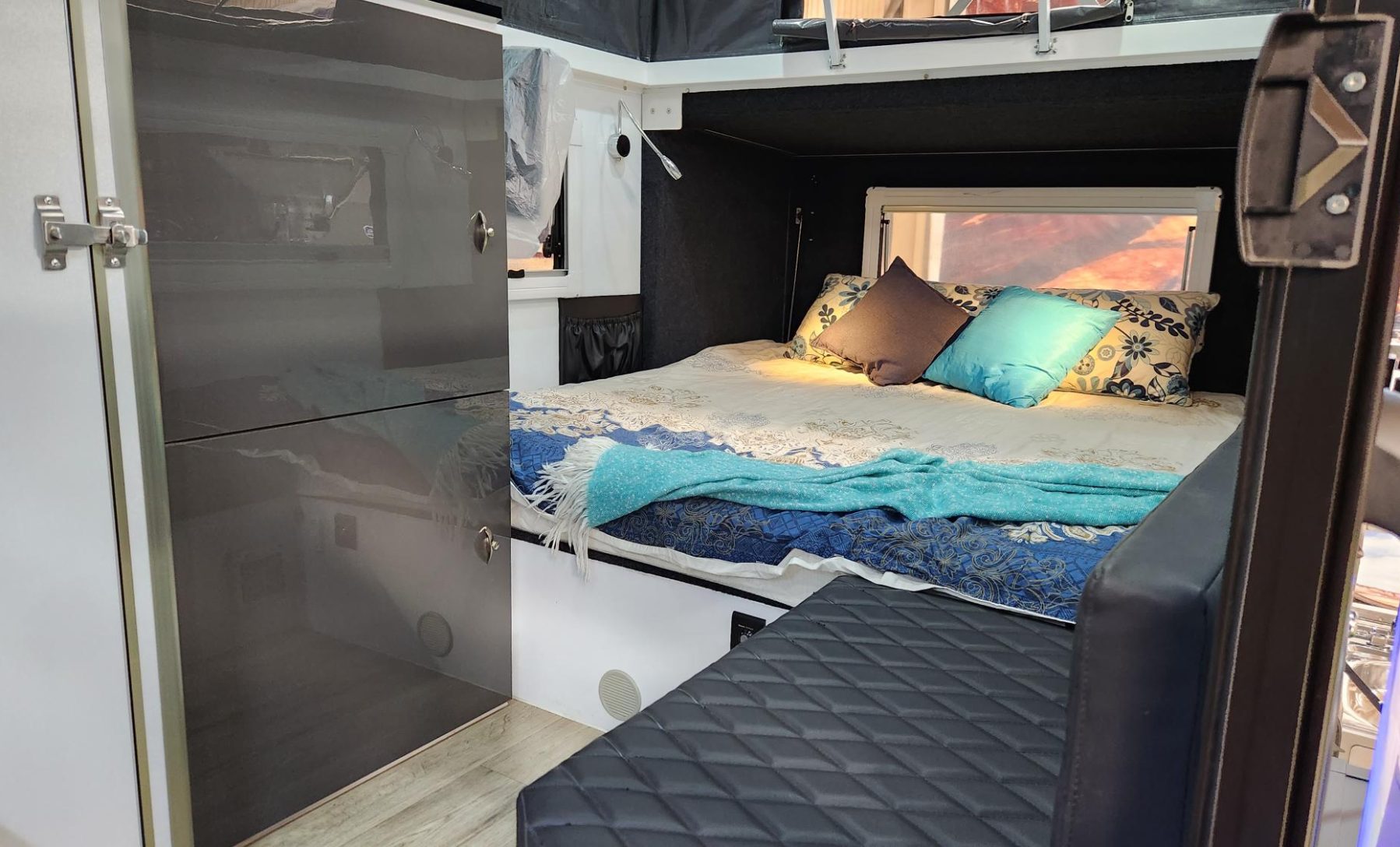 Eagle Camper Trailers Warrior 12 Ensuite photo 3 of 6
