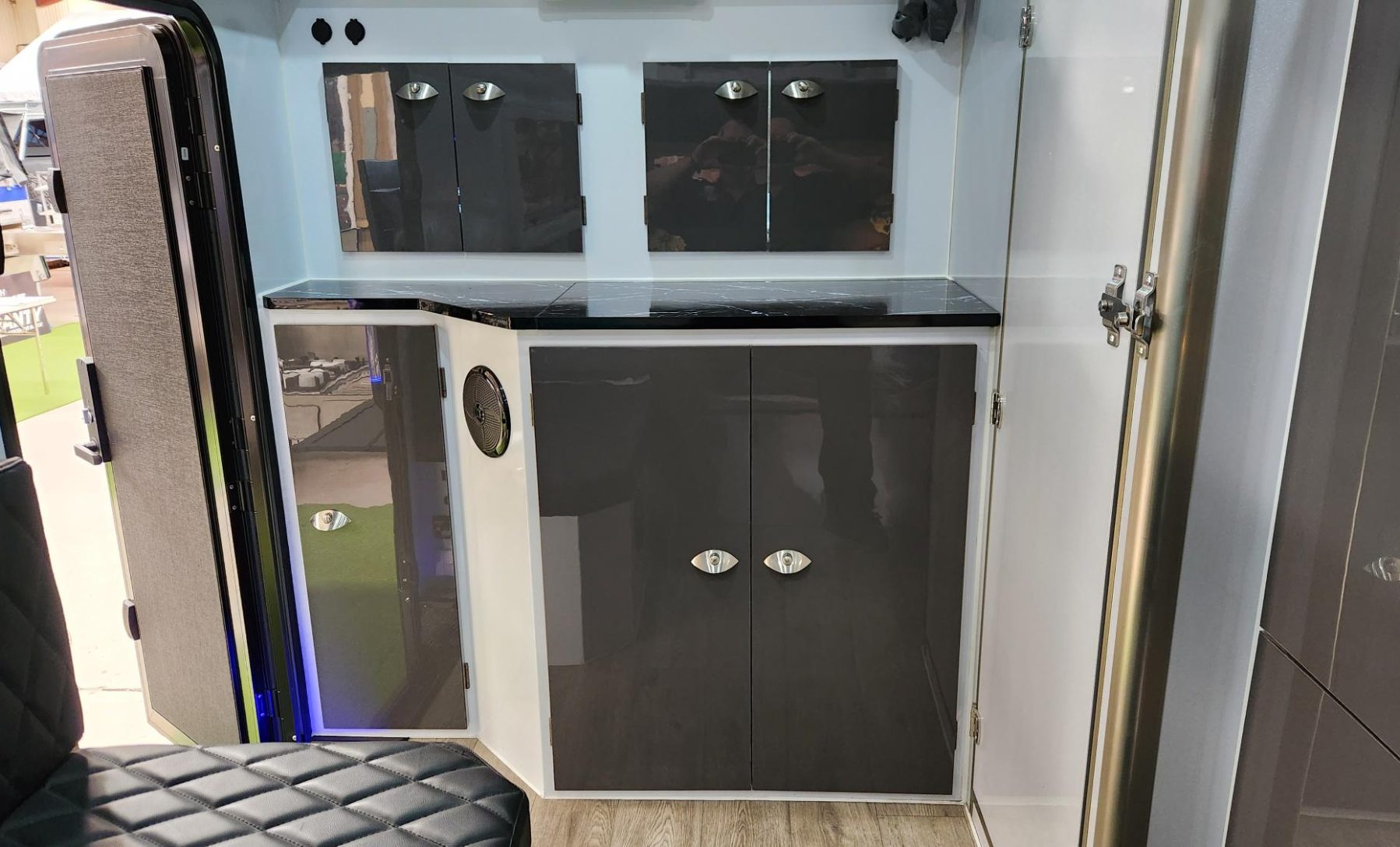 Eagle Camper Trailers Warrior 12 Ensuite photo 4 of 6
