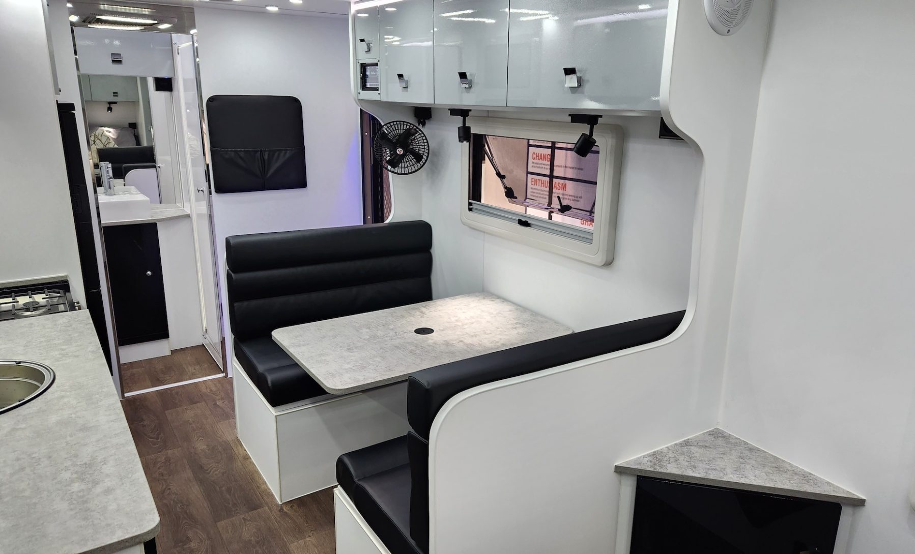 Eagle Camper Trailers Warrior 190CX photo 6 of 6