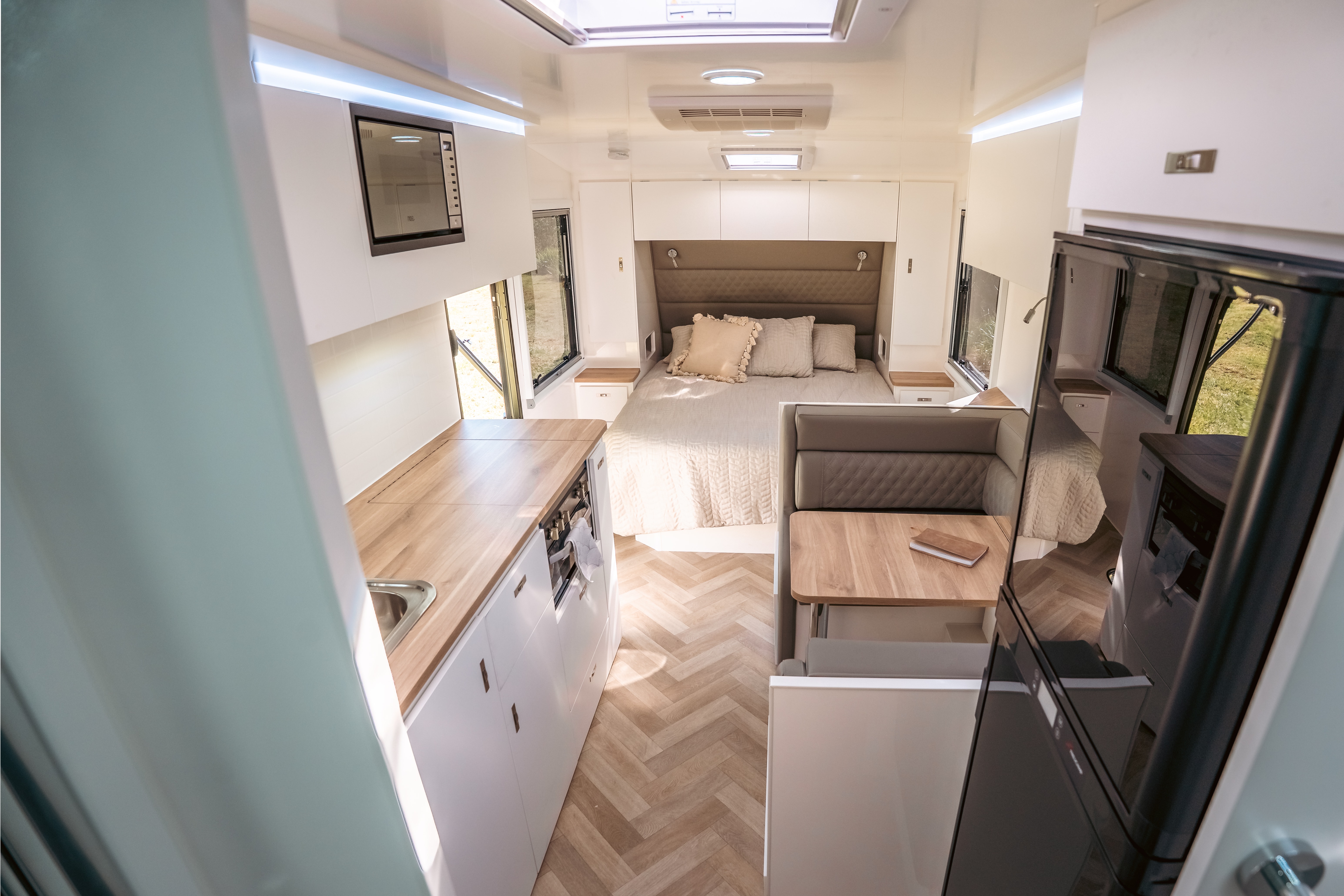 Essential Caravans Ranger photo 3 of 5