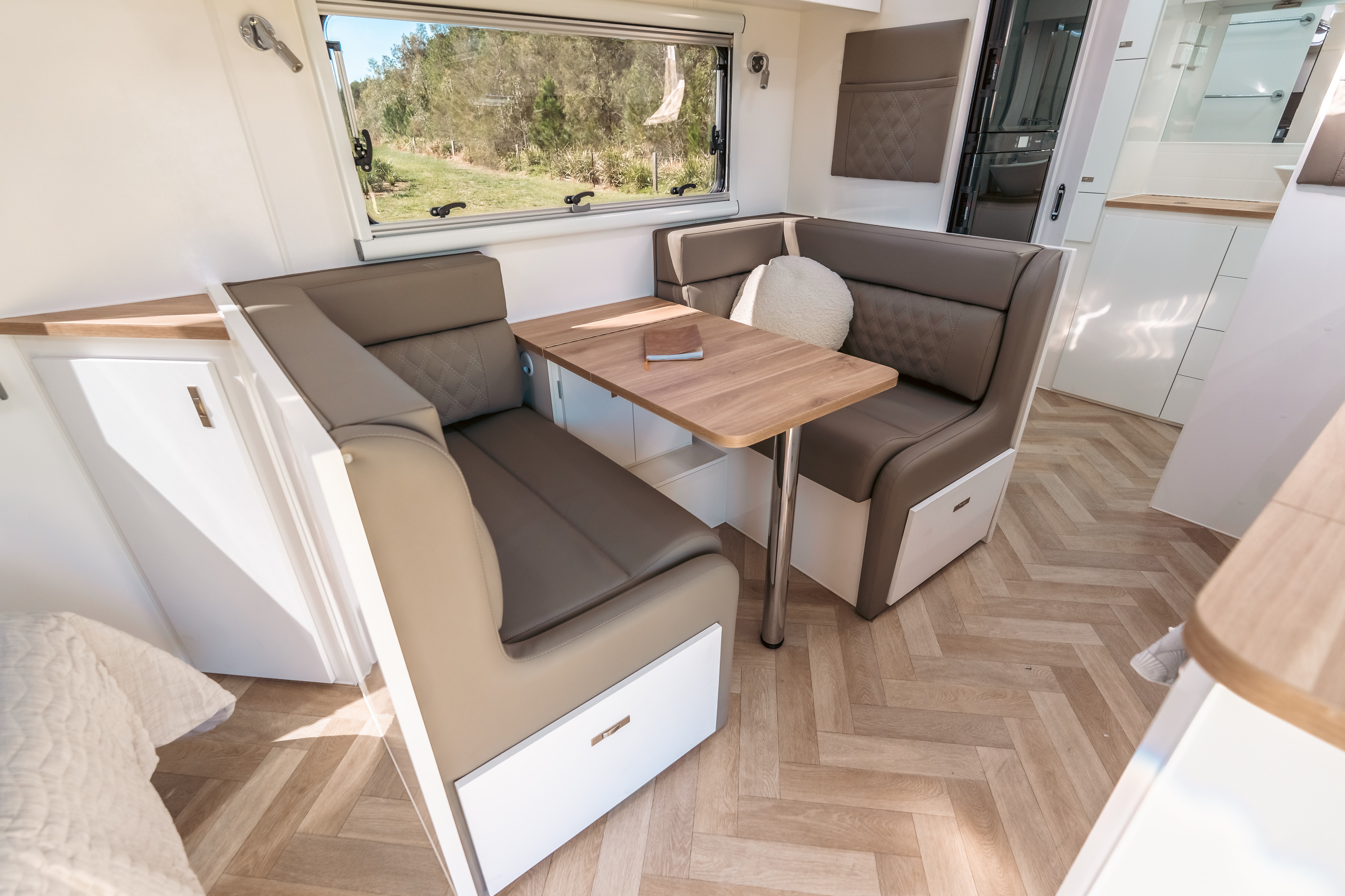 Essential Caravans Ranger photo 5 of 5