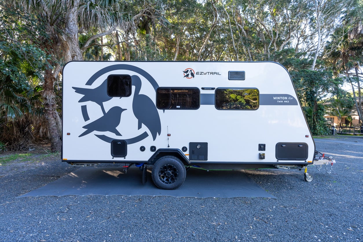Ezytrail Winton 17F Twin MK2 photo 13 of 14
