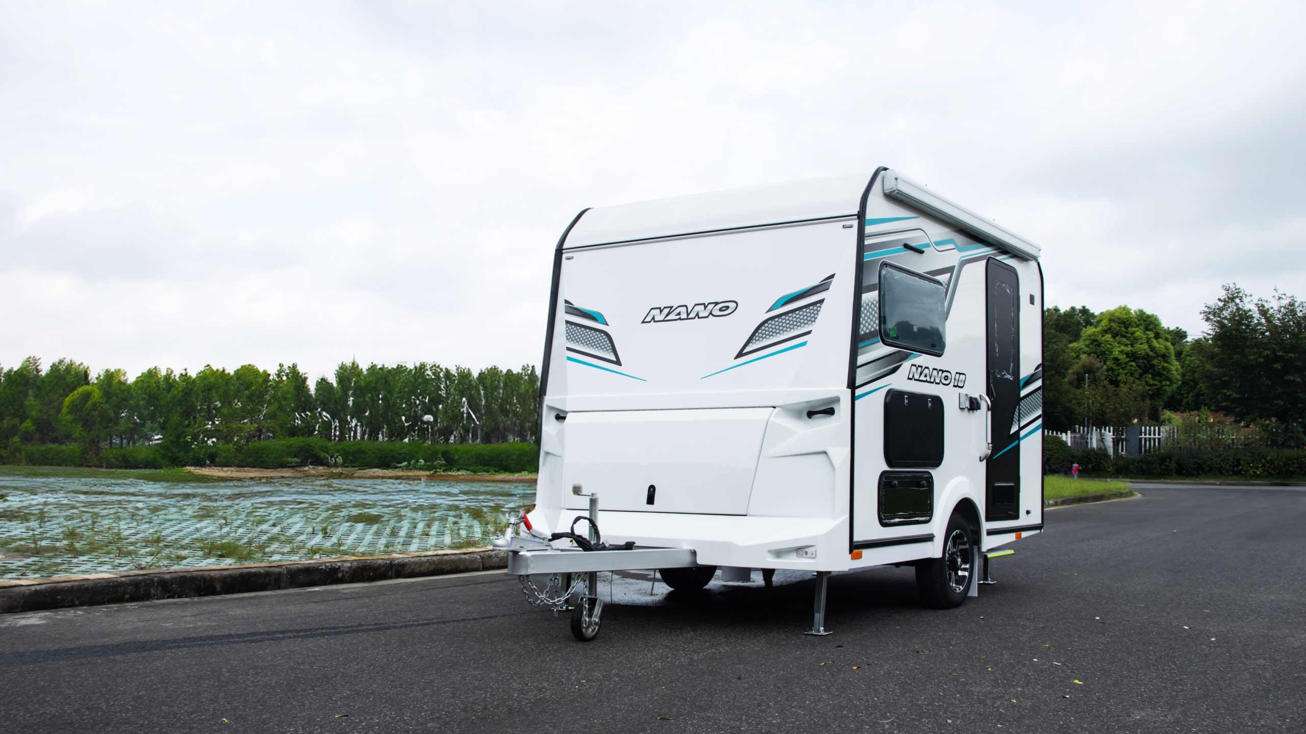 Fantasy Caravan Nano 10