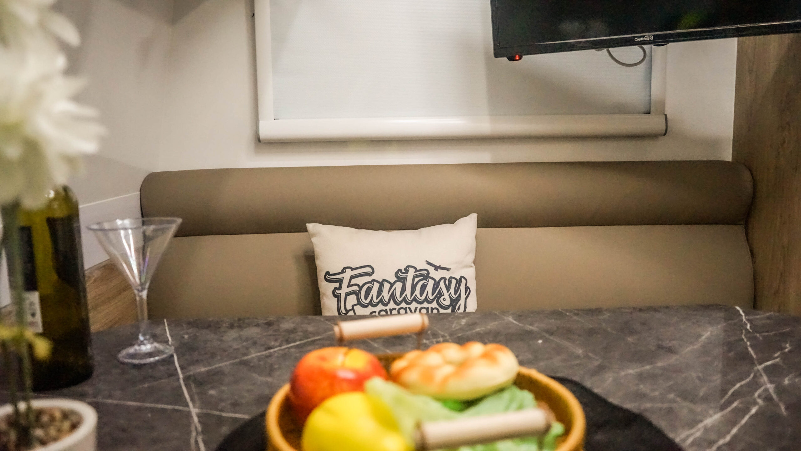 Fantasy Caravan Nano 10 photo 5 of 11
