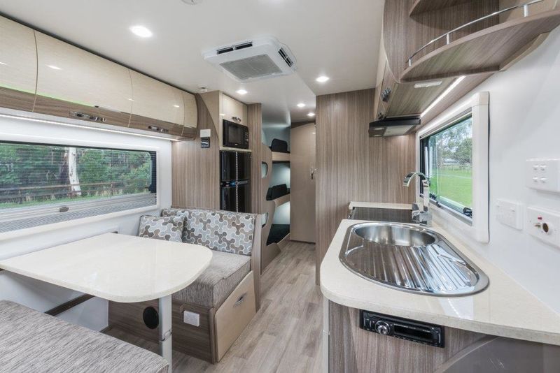 Golf Caravans 577 Tourer photo 3 of 5