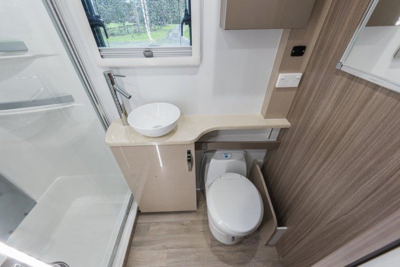 Golf Caravans 577 Tourer photo 5 of 5