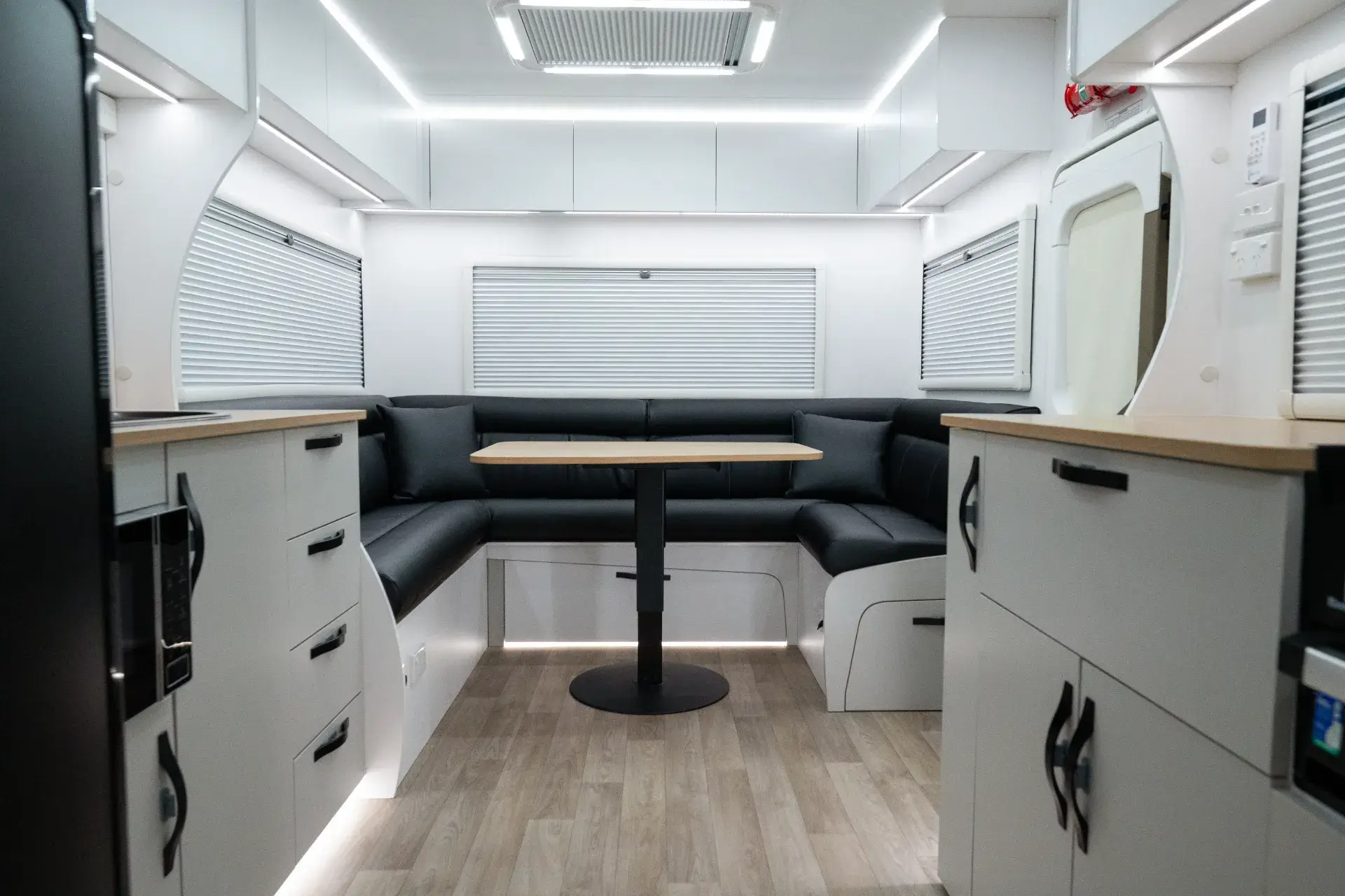 Golf Caravans 720 Tourer photo 3 of 6