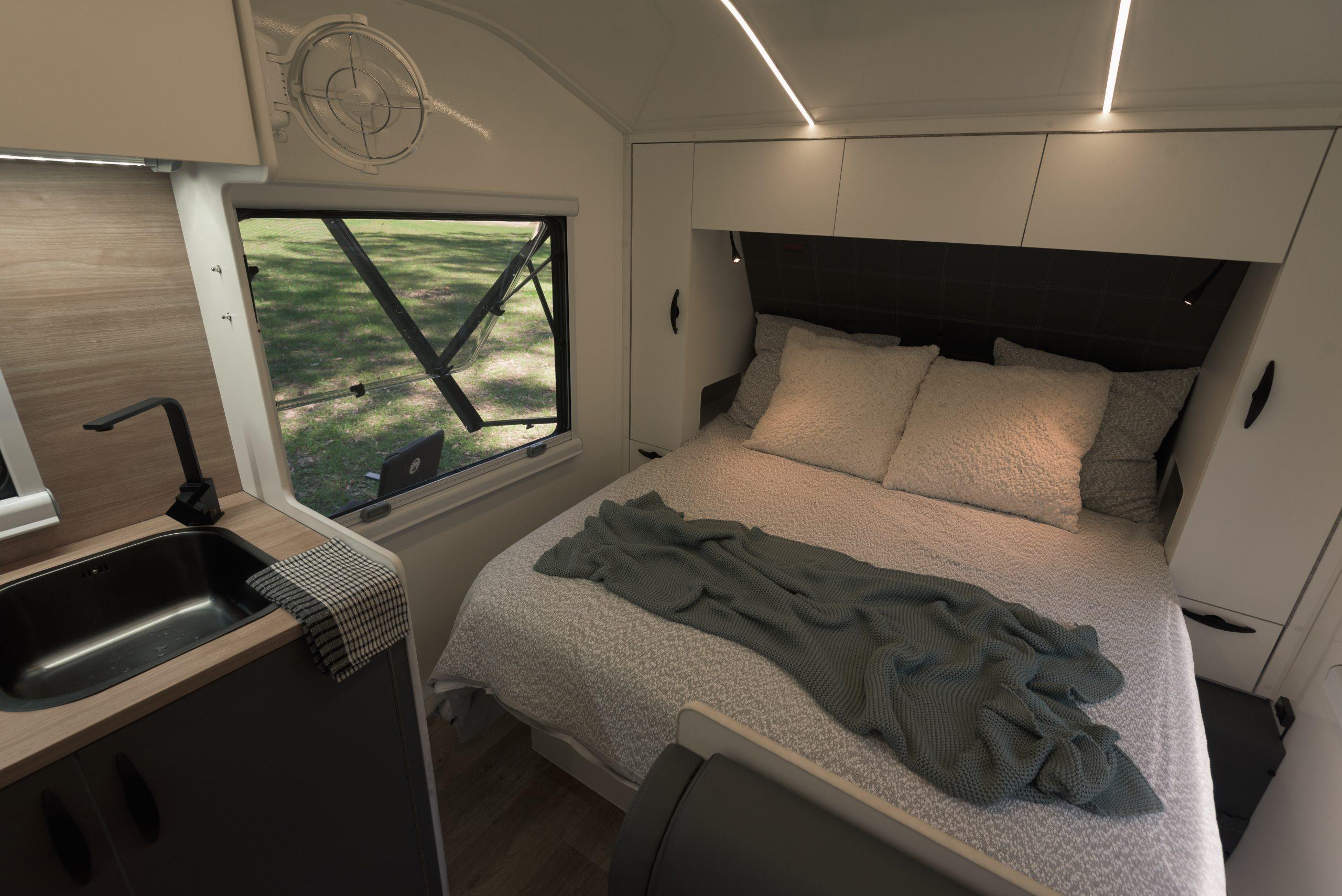 Harvok Ocean Breeze 18FT photo 14 of 24