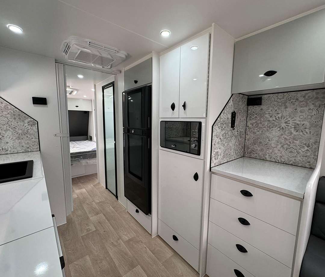 Highclere Caravans Arundel 22'6 photo 10 of 10