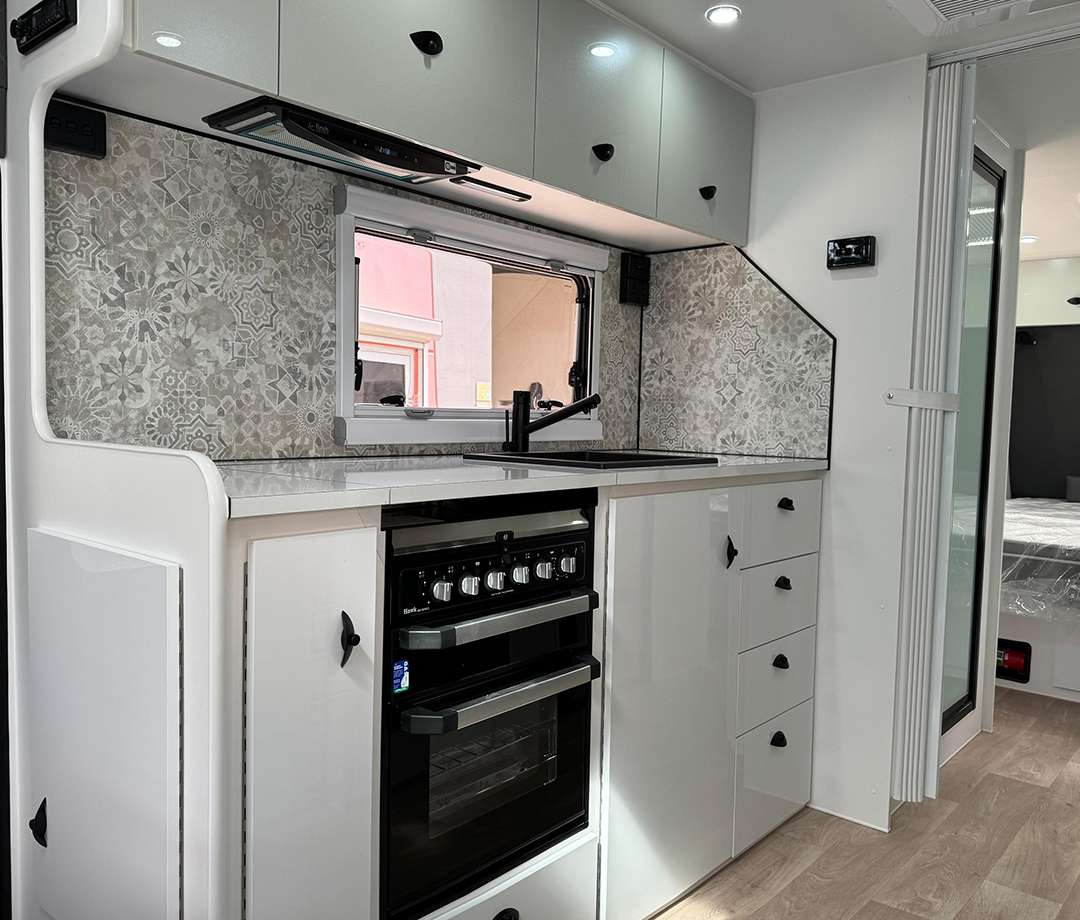 Highclere Caravans Arundel 22'6 photo 9 of 10