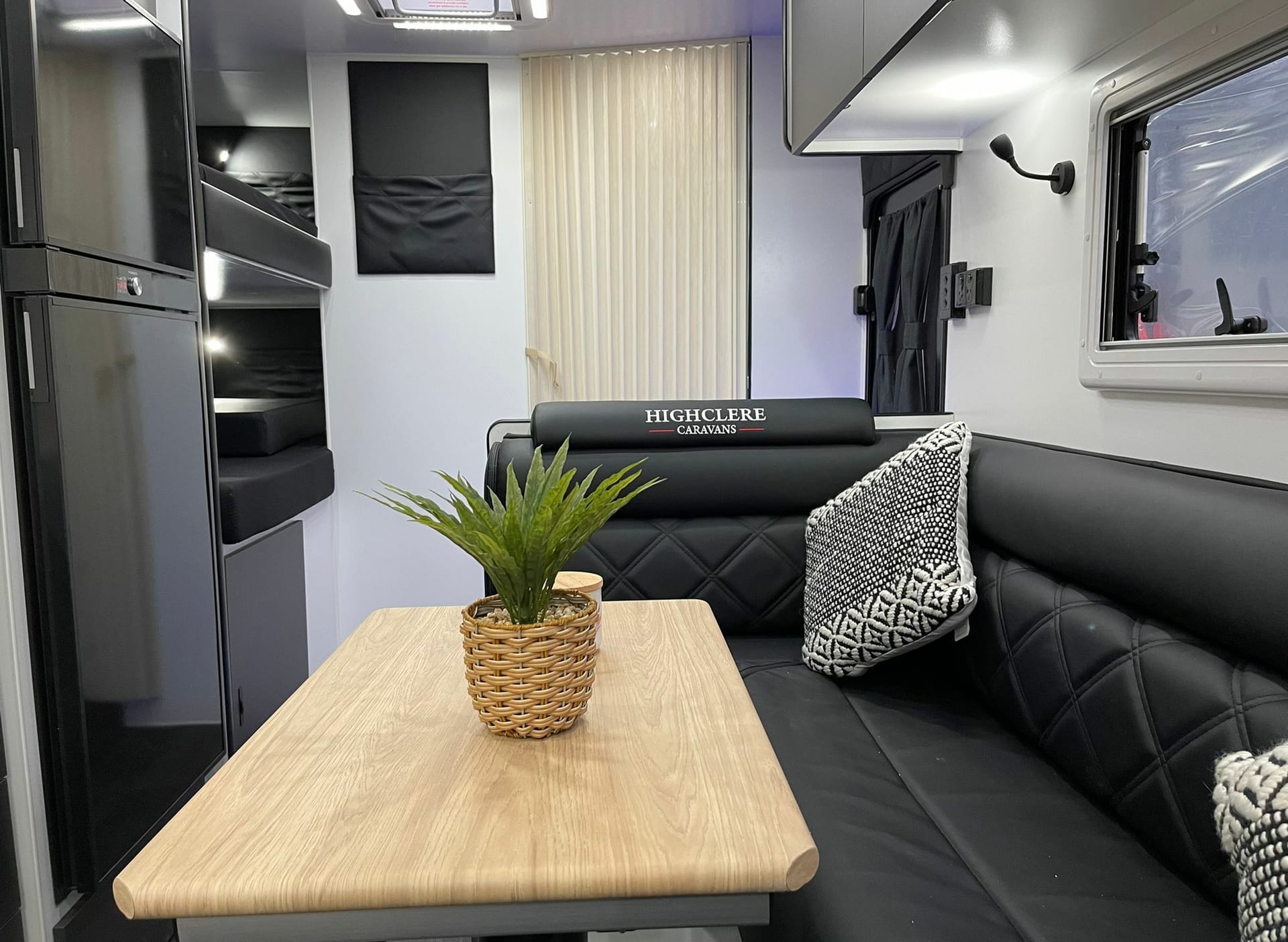 Highclere Caravans Chariot 20'8 photo 10 of 10