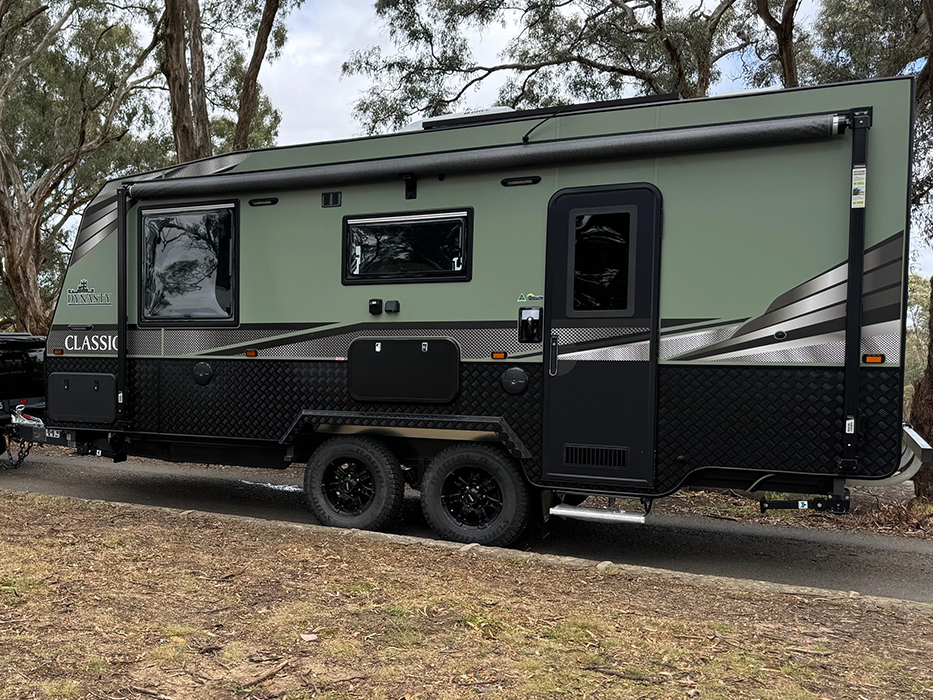 Highclere Caravans Classic 19'6 photo 3 of 10
