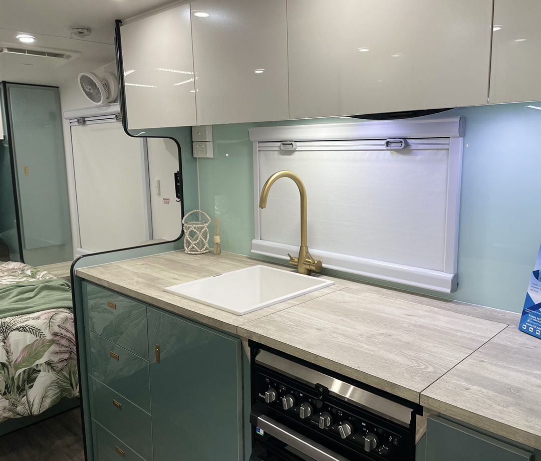 Highclere Caravans Footloose 20'8 photo 4 of 8