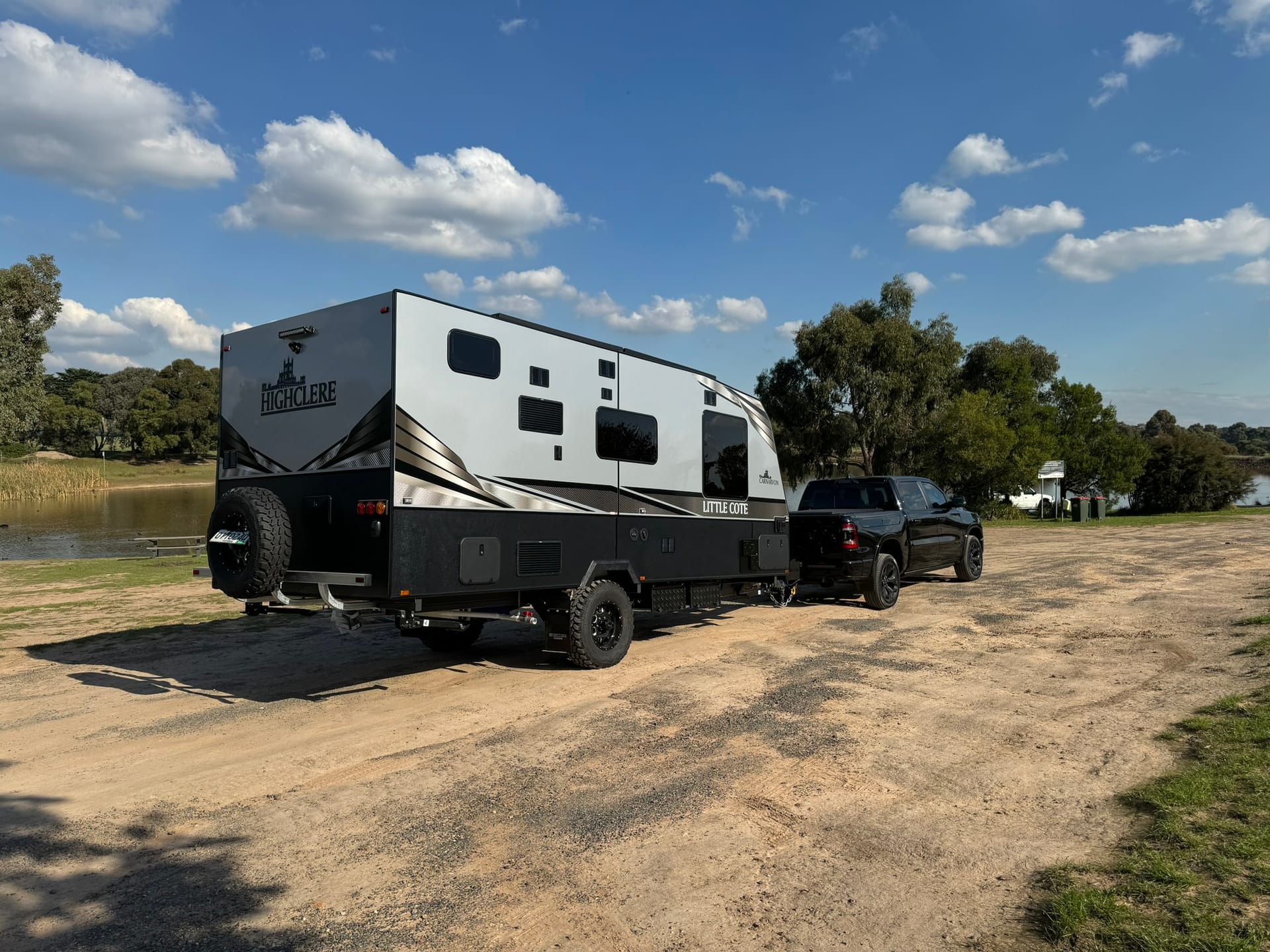 Highclere Caravans Little Cote 18'6