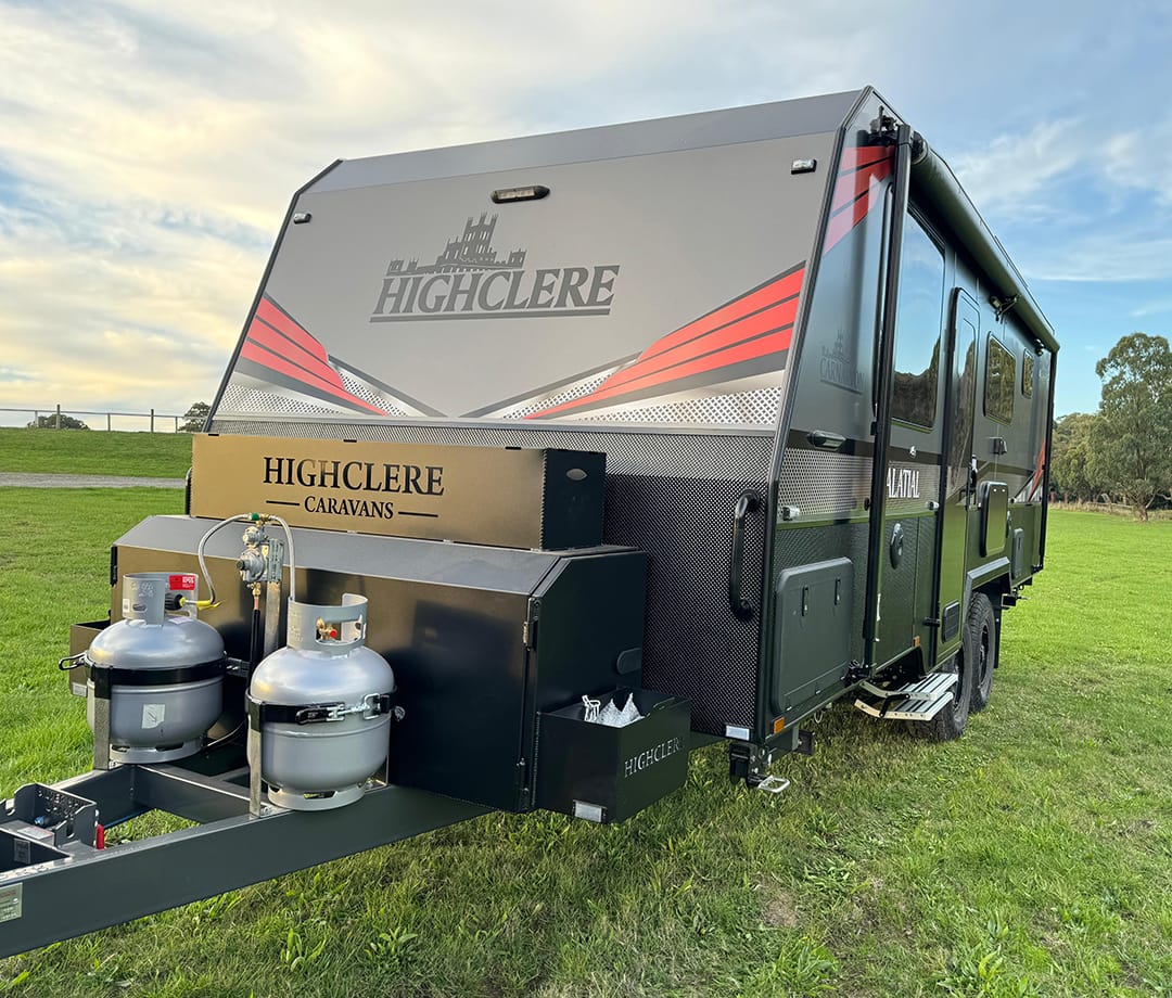 Highclere Caravans Palatial 21'6