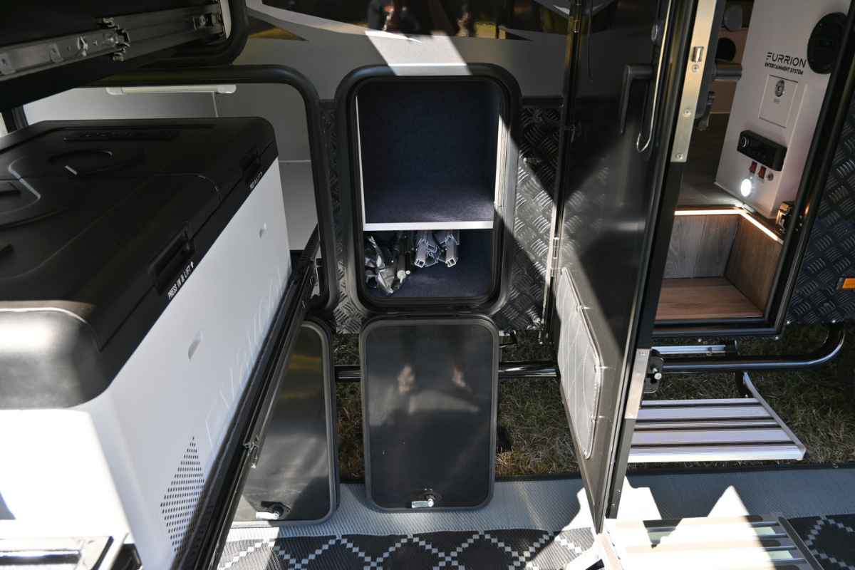 JAWA Off Road Campers Infinity 15 Escape photo 23 of 39